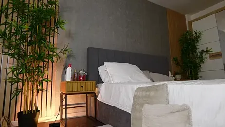 Celestaraa webcam model stream image