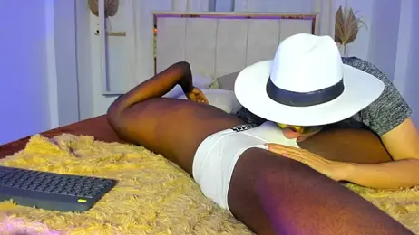 xavier_cole webcam stripchat model stream image