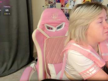 MiaFerd webcam model stream image