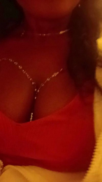 Elles4 webcam model stream image