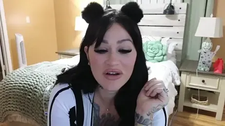 TexasTattooedHouseWife webcam model stream image