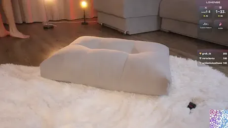 lovekissmes webcam model stream image