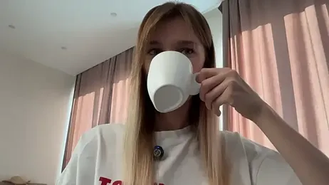 hereandnows_ webcam stripchat model stream image