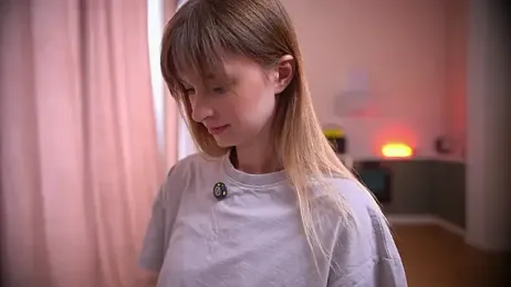 hereandnows_ webcam model stream image