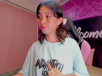 hanna_cutte_ webcam model stream image