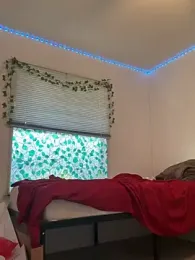 moan4mona webcam model stream image