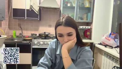 GussieMaag webcam cam4 model stream image