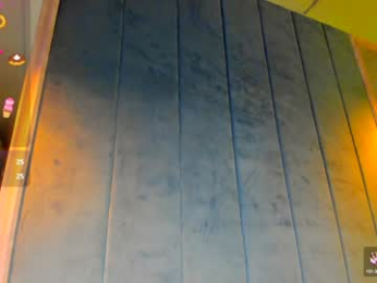 sassyt33n webcam model stream image