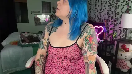 CherryBombBomb webcam model stream image