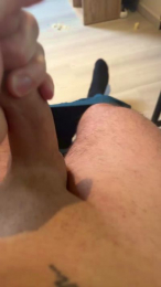 alpha57hot webcam cam4 model stream image