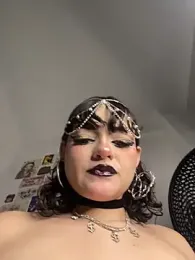 VenusDeMilo_55 webcam model stream image