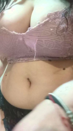 Lunaticaaaa webcam model stream image