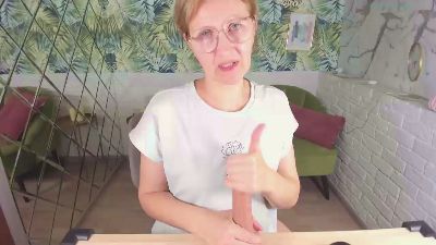 ParisCherry webcam model stream image