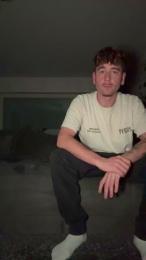 Couplenotabus webcam model stream image