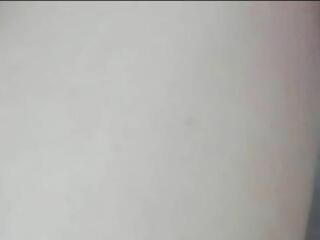 Kelly Behind webcam model stream image