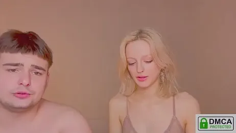 your_molly_mark_ webcam model stream image