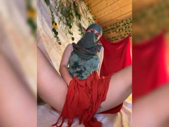 AyraMoon webcam model stream image