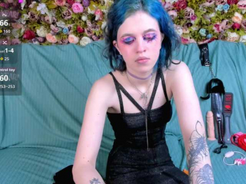 NoelleGothicShadow webcam model stream image