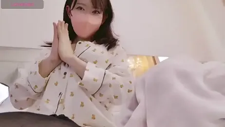 maii- webcam model stream image