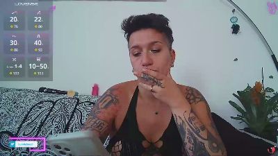 bubblybuum_ webcam model stream image
