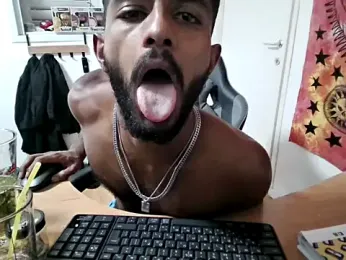 blasd32 webcam stripchat model stream image
