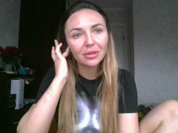 CuteAngelina webcam model stream image