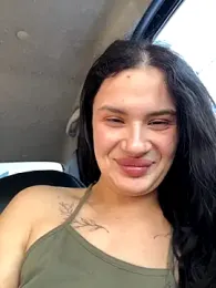 MiraReach webcam model stream image