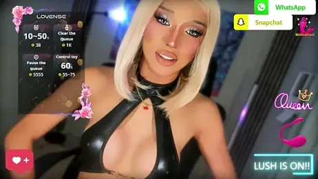 UrDominantBella webcam model stream image