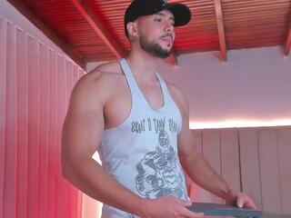Adrian Gomez webcam model stream image