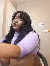 sassysuu webcam model stream image