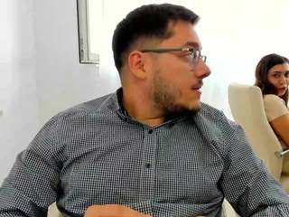officeseduce webcam model stream image