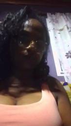 momsexy_xxx webcam model stream image