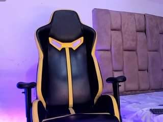 dylan-greyy webcam model stream image