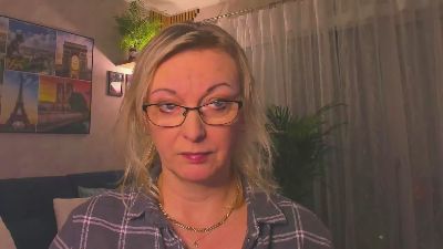 VanessaLUX webcam cam4 model stream image