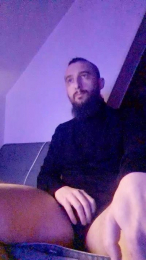 Knutberserker webcam model stream image