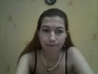 Olesja webcam model stream image