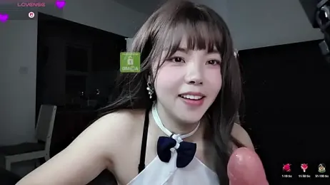 -miao--baby webcam model stream image