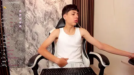 oblivion_deku webcam model stream image