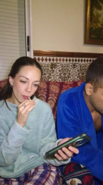 Quenomirees webcam model stream image