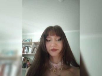 narcissistic-disorder webcam bongacams model stream image
