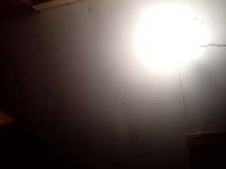 travidty webcam model stream image