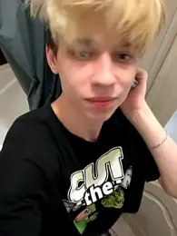 bunny_ben webcam stripchat model stream image