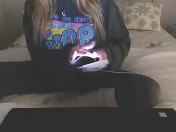 kymchi webcam model stream image