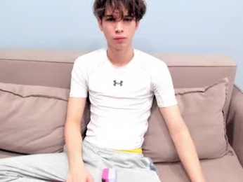 your_shy_guy webcam model stream image