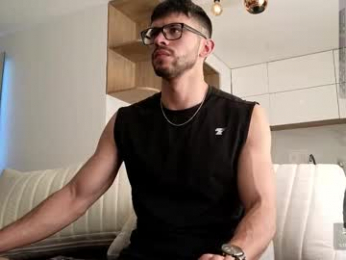 phantom_bigger1 webcam model stream image