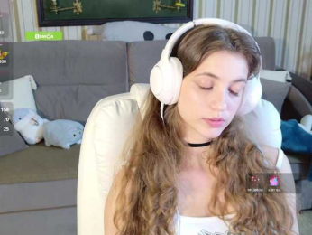 SarahShy webcam model stream image