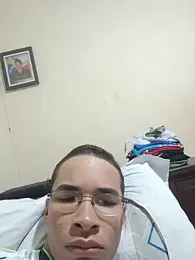 Yuripauzao20cm webcam model stream image