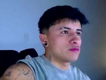 boylatin_777 webcam model stream image