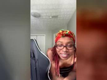 brownnnjuicy webcam model stream image