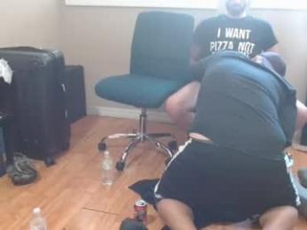 broisforeverybody webcam model stream image